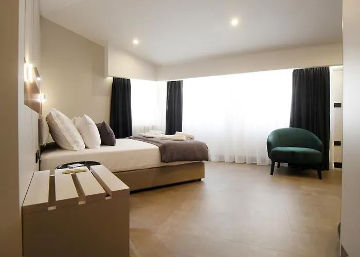 Grandeur Apartments