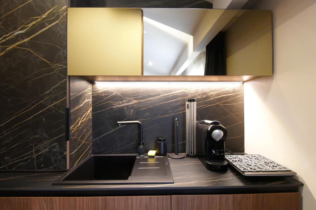 Grandeur Apartment *